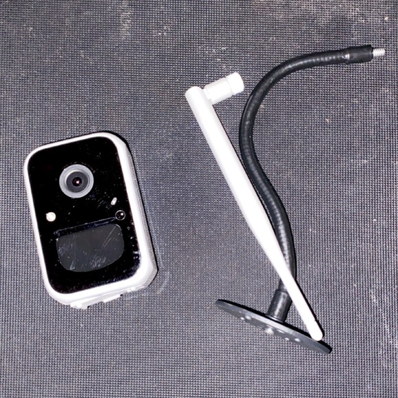 Birdify bird watching camera. Opened but never actually used - Picture 2 of 2